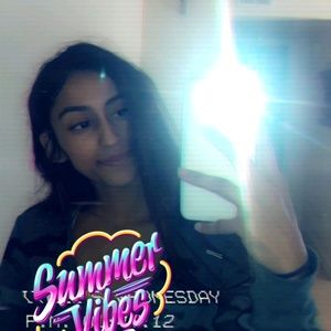 Meet your Posher, Itzel